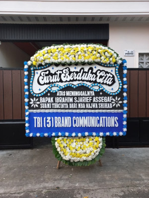 Papan Bunga Duka di Nambo Jaya